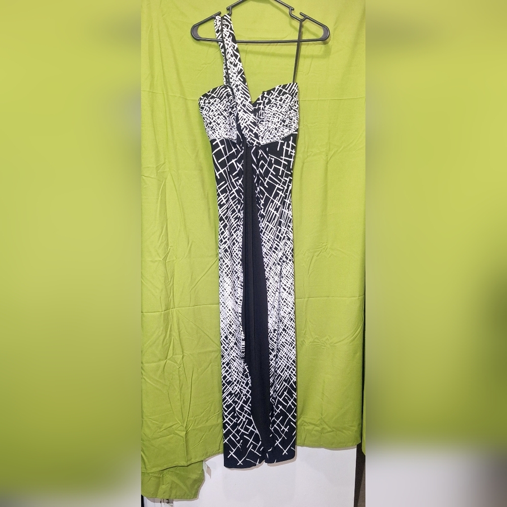Woman's dress